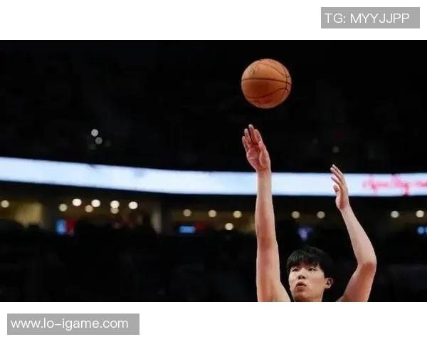 杨瀚森抢位有多难？克林根场均10+10，罗威防守坚韧，小杨需看齐一人