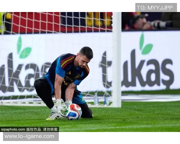 毕巴边锋纳瓦罗：在我们的主场，阿森纳绝不会轻松